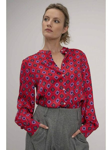 Josephine & Co Bluzka w kolorze czerwonym rozmiar: 42. Czerwone bluzki Josephine & Co, bez wzorów, z wiskozy, bez kołnierzyka, bez ramiączek. Za 267,92 zł.