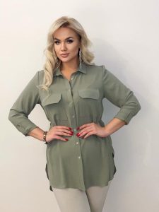 Klasycza koszula Cler w kolorze khaki z długim rękawem do pracy PLUS SIZE XXL. Brązowe koszule Nasi partnerzy, plus size, bez wzorów, z poliesteru, bez kołnierzyka, plus size, bez ramiączek. Za 199,90 zł.