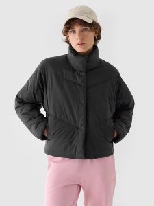 4F Kurtka puchowa w kolorze czarnym rozmiar: S. Czarne kurtki 4f, s, bez wzorów, z puchu, bez kaptura. Za 127,05 zł.