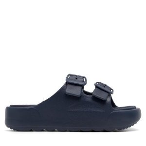 Klapki Gap. Niebieskie klapki GAP, bez wzorów, bez obcasa. Za 99,99 zł.