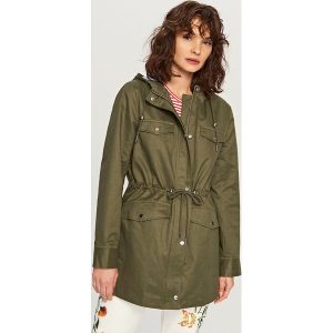 Zielona parka - Khaki. Brązowe płaszcze marki Reserved. W wyprzedaży za 89,99 zł.