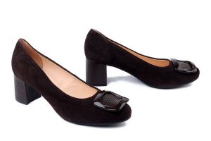 BIOECO BY ARKA 6821 2036+2958 czekolada, czółenka damskie. Brązowe czółenka Bioeco by Arka, bez wzorów, ze skóry, bez obcasa, na obcasie, bez zapięcia. Za 389,90 zł.