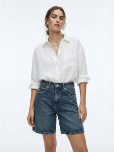 LTB Bermudy dżinsowe "Lizzie" w kolorze granatowym rozmiar: S. Niebieskie szorty LTB, z aplikacjami, klasyczne, z podwyższonym stanem. Za 100,99 zł.