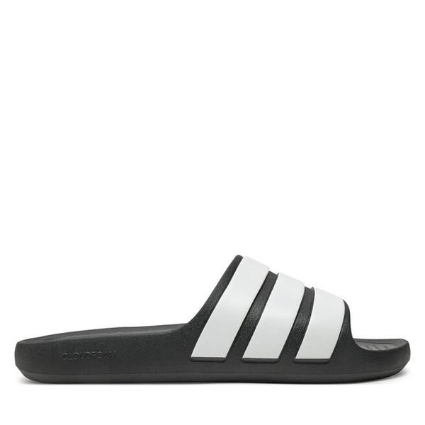 Klapki adidas. Białe klapki ADIDAS, bez wzorów, bez obcasa. Za 109,99 zł.