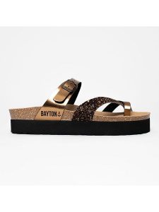 BAYTON Japonki "Andromac" w kolorze brązowym rozmiar: 39. Brązowe klapki Bayton, bez wzorów, z otwartym noskiem, bez obcasa. Za 159,95 zł.