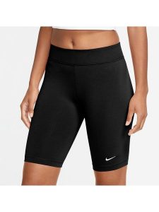 Nike Sportswear Szorty funkcyjne w kolorze czarnym rozmiar: S. Czarne spodenki sportowe Nike Sportswear, s, bez wzorów, z materiału, outdoorowe. Za 131,74 zł.