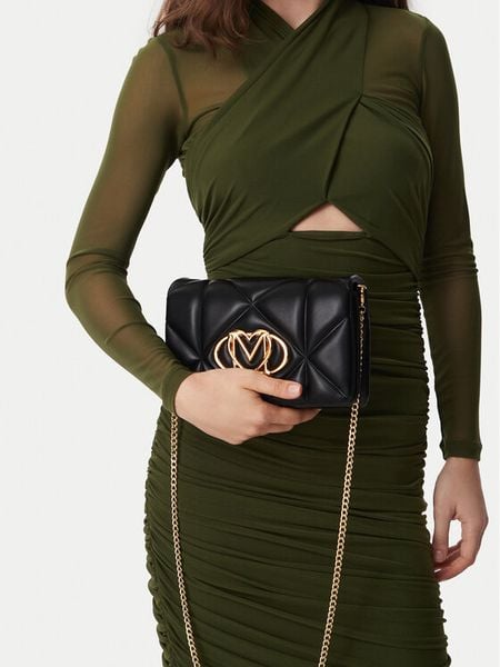 LOVE MOSCHINO Torebka JC4043PP1PLC0000 Czarny. Czarne torebki klasyczne LOVE MOSCHINO, bez wzorów, ze skóry, bez dodatków. Za 636,99 zł.
