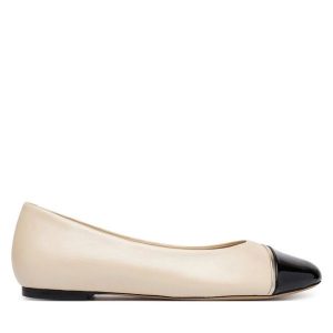 Baleriny Caprice. Brązowe balerinki Caprice, bez wzorów, bez obcasa, bez zapięcia. Za 329,99 zł.