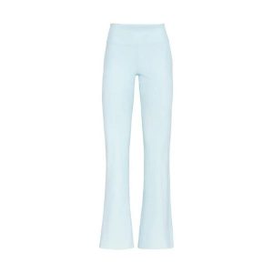 Damskie legginsy Kari Traa Nina. Niebieskie legginsy Kari Traa, bez wzorów, z elastanu, z podwyższonym stanem, długie. Za 397,95 zł.