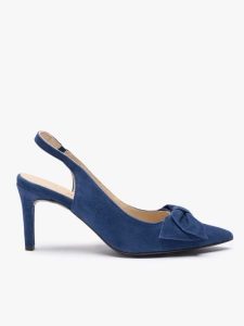 Granatowe czółenka bez pięty slingback z kokardą. Niebieskie czółenka Ryłko, bez wzorów, z gumy, bez obcasa, na obcasie, bez zapięcia. Za 399,99 zł.