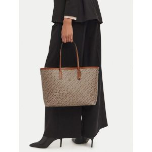 Torebka Tommy Hilfiger. Brązowe shopper bag TOMMY HILFIGER, bez wzorów, bez dodatków. Za 764,99 zł.