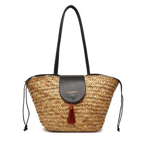 Torebka Gioseppo. Brązowe shopper bag Gioseppo, bez wzorów, bez dodatków. Za 199,99 zł.