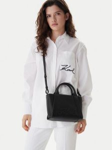 KARL LAGERFELD Torebka B1W30067 Czarny. Czarne torebki klasyczne KARL LAGERFELD, bez wzorów, ze skóry, bez dodatków. Za 515,99 zł.