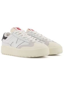 New Balance Skórzane sneakersy "302" w kolorze białym rozmiar: 40,5. Białe trampki New Balance, bez wzorów, z materiału, bez zapięcia. Za 308,91 zł.