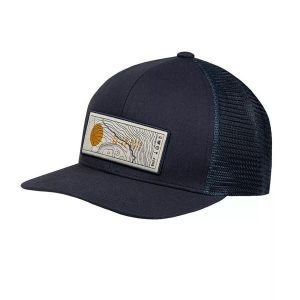 Czapka z daszkiem Explore Trucker Cap Lewen Navy. Niebieskie czapki Buff, bez wzorów, klasyczne. Za 130,99 zł.