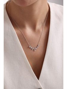 Lodie Silver Srebrny naszyjnik z elementem ozdobnym - dł. 42 cm rozmiar: onesize. Szare naszyjniki Lodie Silver, z cyrkonią, srebrne. Za 105,45 zł.