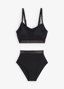 Bikini z biustonoszem bustier (2 części). Czarne bikini bonprix, z aplikacjami. Za 107,99 zł.
