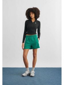 Adidas Szorty sportowe "Originals Firebird" w kolorze zielonym rozmiar: XL. Zielone spodenki sportowe ADIDAS, xl, bez wzorów, outdoorowe. Za 72,95 zł.