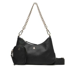Torebka Steve Madden. Czarne torebki klasyczne Steve Madden, bez wzorów, bez dodatków. Za 339,99 zł.