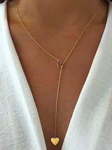 Les Petites Précieuses Pozłacany naszyjnik z elementem ozdobnym - dł. 55 cm rozmiar: onesize. Żółte naszyjniki Les Petites Précieuses, pozłacane. Za 130,99 zł.