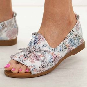 Multi skórzane płaskie sandały damskie Cambell 19388. Sandały Cambell, bez wzorów, z jeansu, bez obcasa, na płaskiej podeszwie, bez zapięcia. Za 219,00 zł.