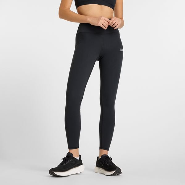 Legginsy damskie do jogi New Balance Harmony WP51126BK – czarne. Czarne legginsy New Balance, bez wzorów, z lycry, z podwyższonym stanem. Za 259,99 zł.