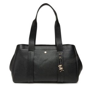 Torebka MICHAEL Michael Kors. Czarne kuferki MICHAEL Michael Kors, bez wzorów, bez dodatków. Za 1 079,00 zł.