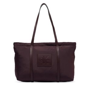 Torebka Calvin Klein. Czerwone shopper bag Calvin Klein, bez wzorów, bez dodatków. Za 449,99 zł.