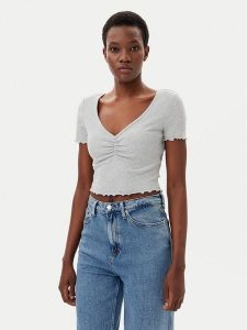 ONLY T-Shirt Betty 15311919 Szary Regular Fit. Szare t-shirty ONLY, xl, bez wzorów, z bawełny, bez kołnierzyka, bez ramiączek. Za 49,99 zł.