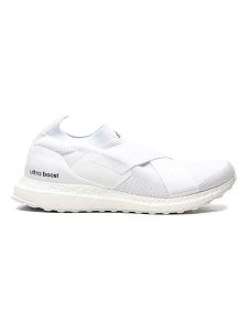 Adidas Sneakersy "Ultraboost" w kolorze białym rozmiar: 39 1/3. Białe trampki ADIDAS, bez wzorów, bez zapięcia. Za 338,21 zł.