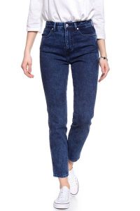 WRANGLER RETRO SLIM GLACE BLUE W239HM18A 112127896. Niebieskie spodnie z wysokim stanem Wrangler, bez wzorów, z jeansu, z podwyższonym stanem. W wyprzedaży za 89,99 zł.