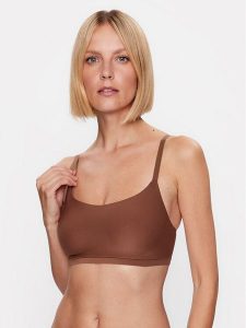 Chantelle Biustonosz top Soft Stretch C16A20 Brązowy. Brązowe biustonosze Chantelle, l, bez wzorów, z syntetyku, bez kołnierzyka, bez ramiączek. Za 199,99 zł.