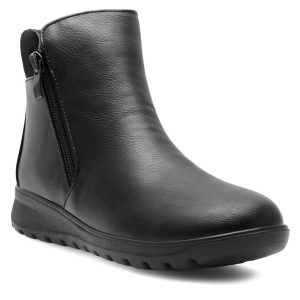 Botki Go Soft. Czarne botki Go Soft, bez wzorów, bez obcasa, na płaskiej podeszwie, bez zapięcia. Za 129,99 zł.