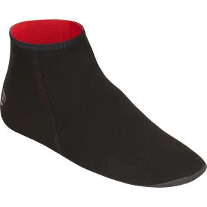 Skarpety surfingowe Olaian MID 100 z neoprenu 2 mm. Czarne skarpetki OLAIAN, bez wzorów, z neoprenu. Za 99,99 zł.