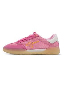 Tamaris Sneakersy w kolorze różowym rozmiar: 42. Różowe trampki Tamaris, bez wzorów, z materiału, bez zapięcia. Za 145,94 zł.