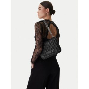 Torebka LOVE MOSCHINO. Czarne torebki klasyczne LOVE MOSCHINO, bez wzorów, bez dodatków. Za 662,99 zł.