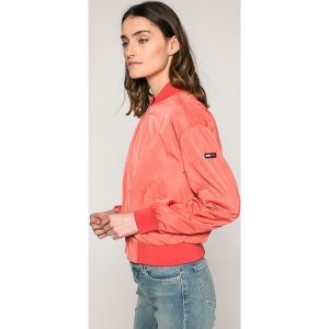 Tommy Jeans - Kurtka. Kurtki marki Tommy Jeans. W wyprzedaży za 379,90 zł.