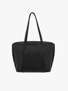 Czarna pojemna shopperka damska. Czarne shopper bag Ryłko, bez wzorów, na ramię, duże, bez dodatków. Za 449,99 zł.