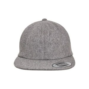Czapka Flexfit melton. Szare czapki FLEXFIT, bez wzorów, z nylonu, sportowe. Za 139,50 zł.