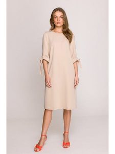 Stylove Sukienka w kolorze beżowym rozmiar: XL. Brązowe sukienki Stylove, na co dzień, xl, bez wzorów, bez kołnierzyka, bez ramiączek, midi, proste. Za 188,85 zł.