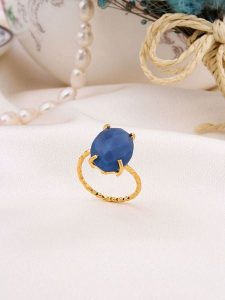 Pierres delicates Pozłacany pierścionek z opalem rozmiar: onesize. Niebieskie pierścionki Pierres delicates, z opalem, pozłacane. Za 30,99 zł.