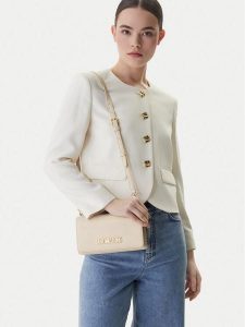 LOVE MOSCHINO Torebka JC4170PP1OLX0110 Écru. Białe torebki klasyczne LOVE MOSCHINO, bez wzorów, ze skóry, bez dodatków. Za 607,99 zł.