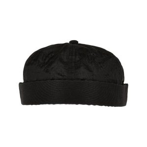 Zwykła Czapka Dokerka. Czarne czapki FLEXFIT, bez wzorów. Za 136,99 zł.