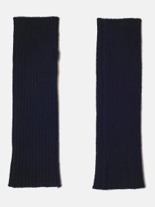 C& Jo Mitenki w kolorze czarnym rozmiar: onesize. Czarne rękawiczki C& Jo, bez wzorów, z kaszmiru. Za 79,03 zł.