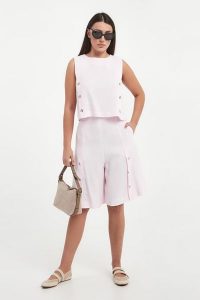 Bermudy damskie lniane Acaici MARELLA MONOCHROME. Szorty Marella, bez wzorów. Za 849,00 zł.