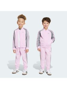 Adidas 2-częściowy zestaw w kolorze jasnoróżowym rozmiar: 104. Różowe kardigany ADIDAS, z dresówki. Za 149,95 zł.