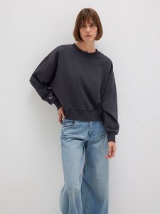 MAVI Bluza w kolorze antracytowym rozmiar: M. Czarne bluzy Mavi, m, bez wzorów, bez kaptura. Za 114,95 zł.