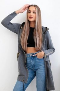 Bluza z ozdobną taśmą grafitowa. Szare bluzy KESI, l, bez wzorów, z bawełny, z kapturem. Za 263,47 zł.