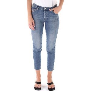 Diesel Clothes Dżinsy "Babhila" - Slim fit - w kolorze niebieskim rozmiar: W24/L32. Niebieskie jeansy Diesel Clothes, z aplikacjami. Za 153,71 zł.
