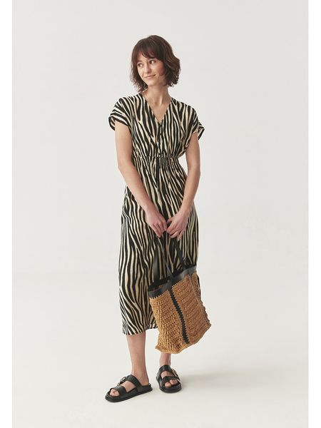 TATUUM Sukienka w kolorze kremowo-czarnym rozmiar: 38. Brązowe sukienki Tatuum, bez wzorów, bez kołnierzyka, bez ramiączek, maxi. Za 187,52 zł.